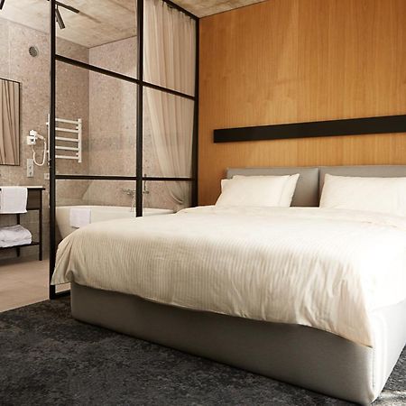Air Hotel Karmėlava Εξωτερικό φωτογραφία