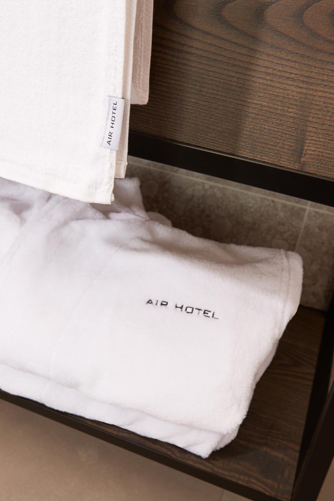 Air Hotel Karmėlava Εξωτερικό φωτογραφία