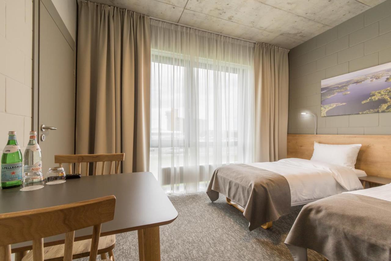 Air Hotel Karmėlava Εξωτερικό φωτογραφία
